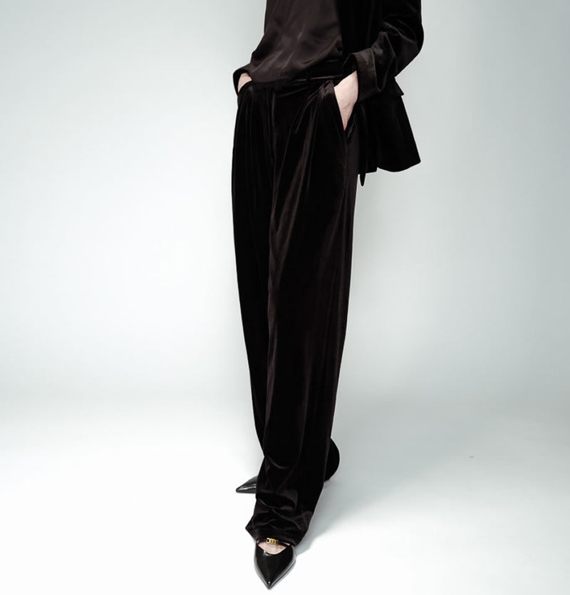 Grace and Mila 'Olive' Velvet Trousers in Black