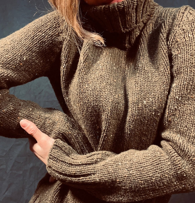 Last One - Fisherman Out Of Ireland 100% Merino Wool Rollneck Jumper Olive Green