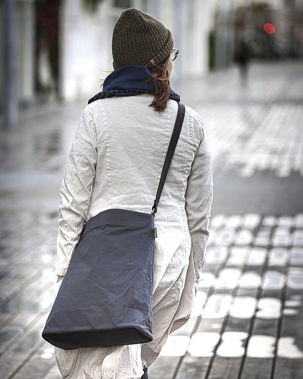 The Arly Bag in Colour Slate Grey